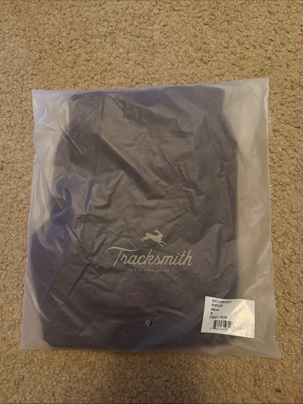 Tracksmith 7 session short in Wine Red